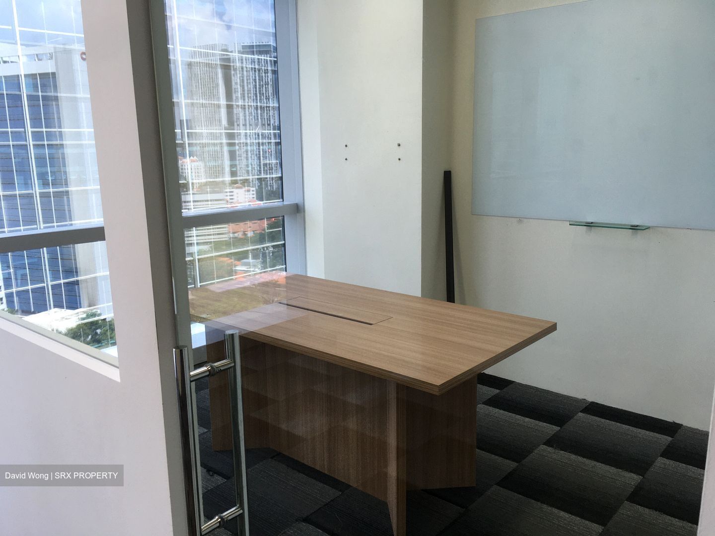 Sbf Center (D1), Office #623161271